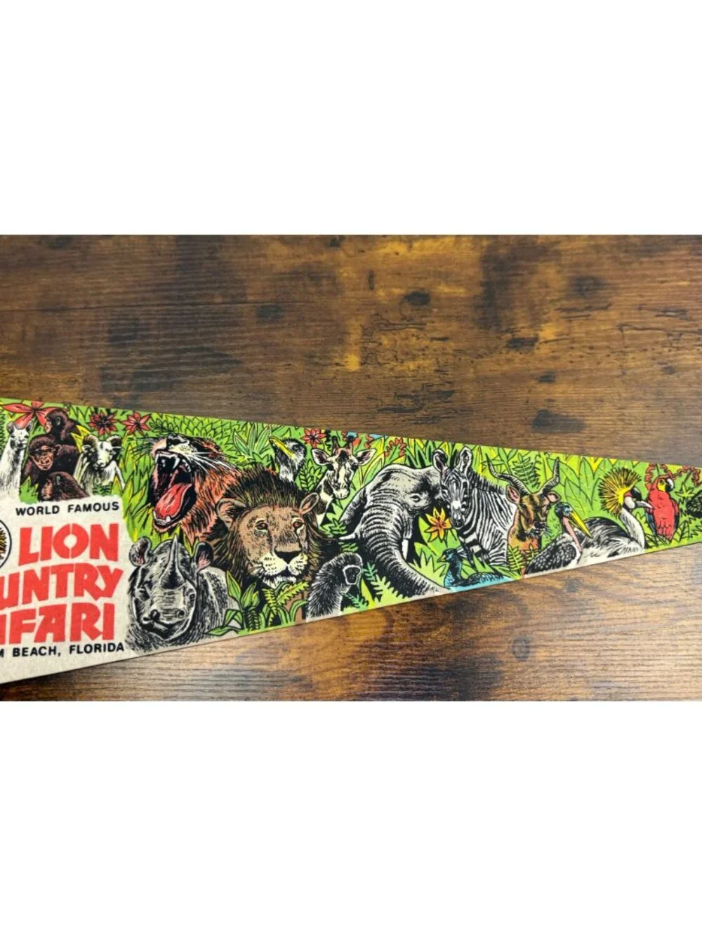 Vintage Lion Country Safari Felt Pennant West Palm Beach Florida 25 inches